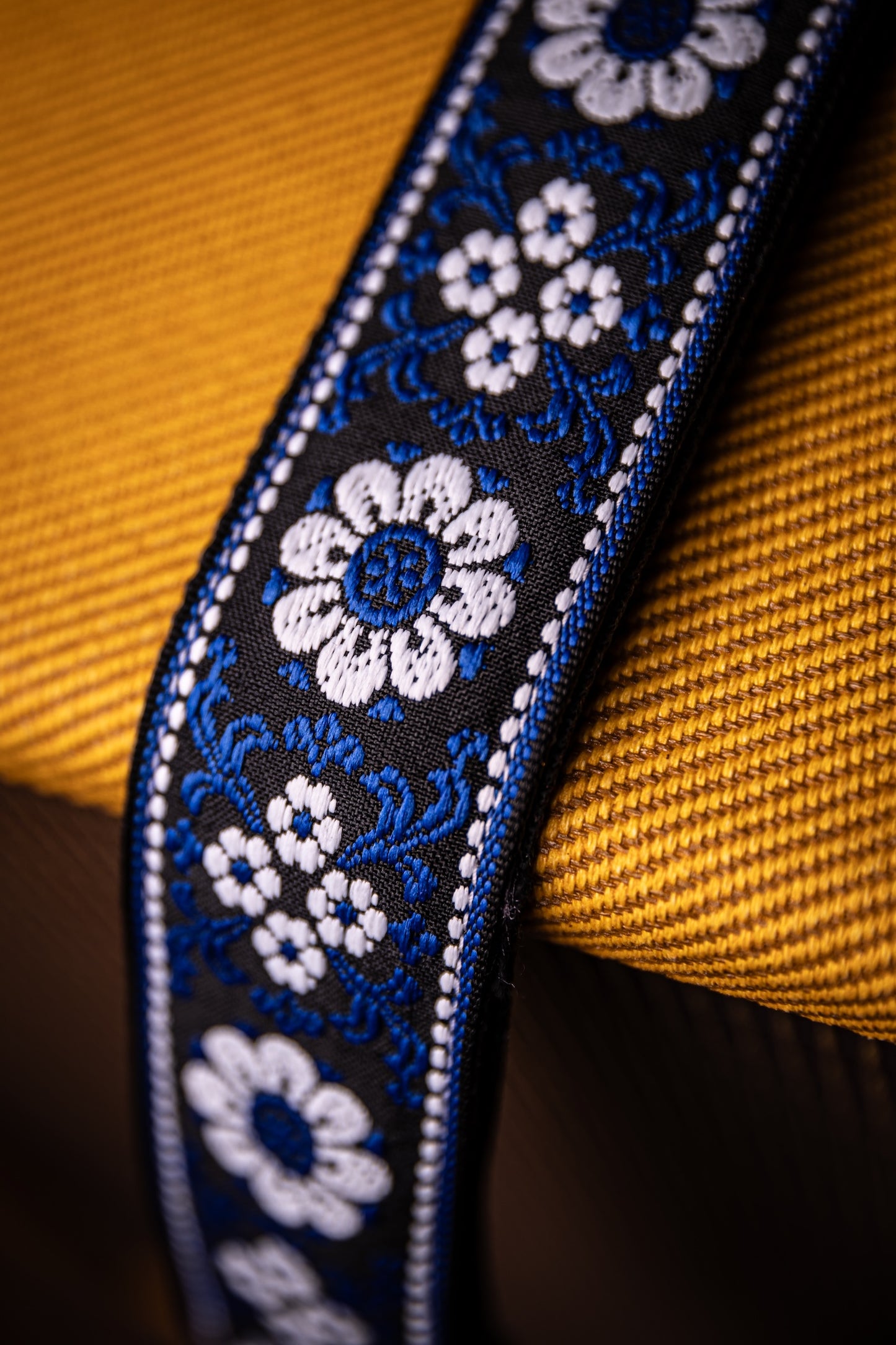Jodi Head Hootnanny Guitar Strap - Style 50