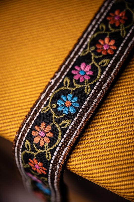 Jodi Head Hootnanny Guitar Strap - Style 48