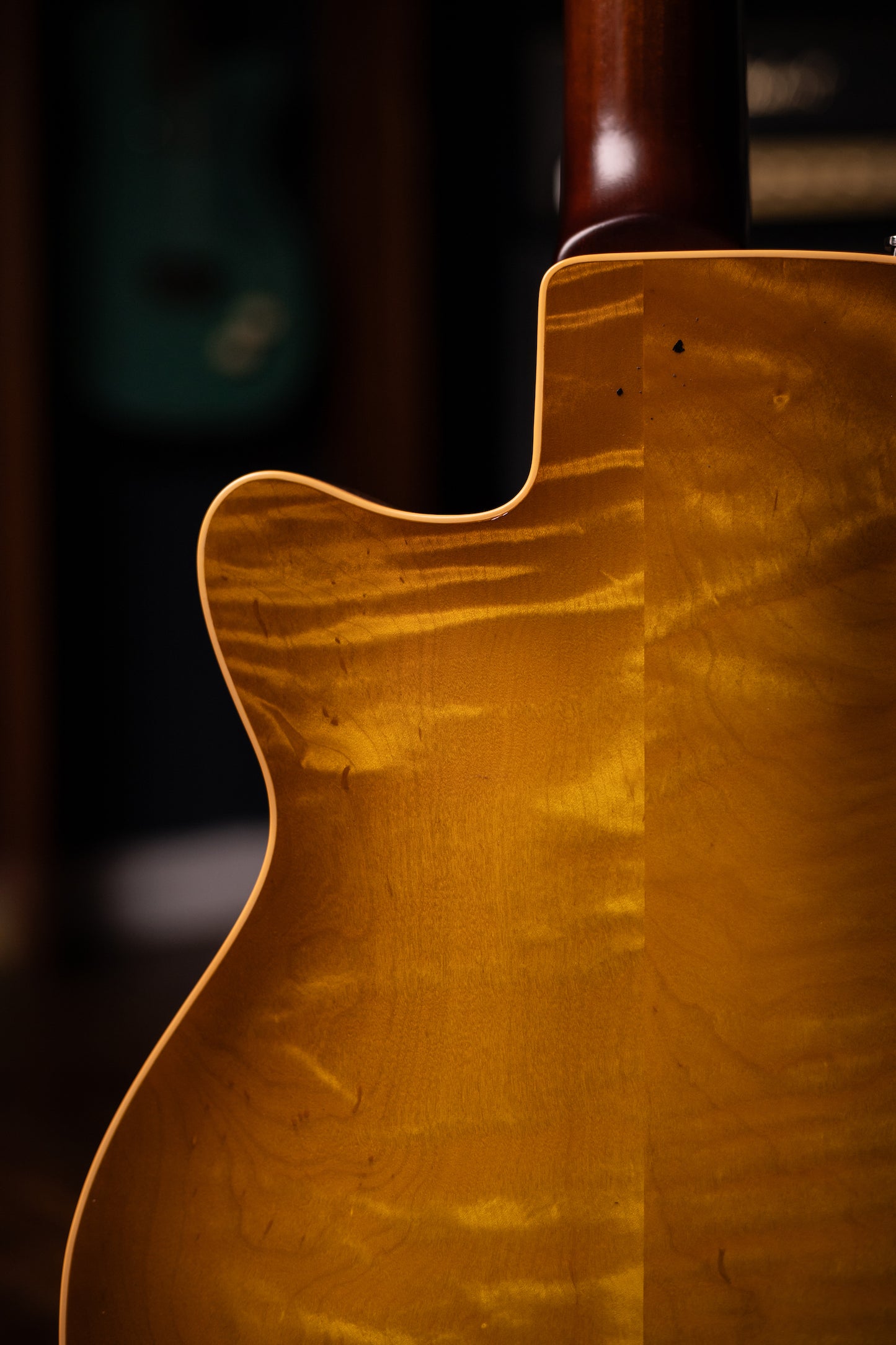 2023 Gil Yaron Bone Voyage Guitar - Sunburst