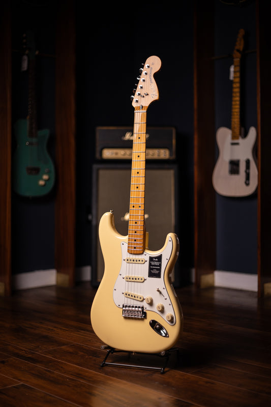 Fender Vintera II '70s Stratocaster Electric Guitar - Vintage White