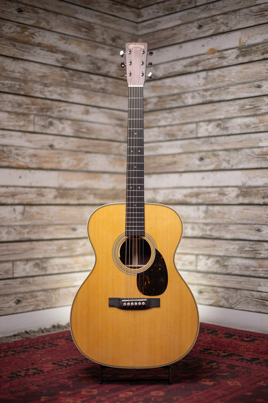 Martin OM-28E Standard L.R. Baggs Orchestra Model Acoustic-Electric Guitar - Natural