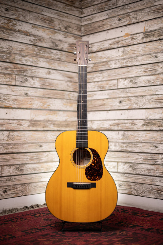 2008 Martin 000-18 Golden Era 1937 Acoustic Guitar - Natural