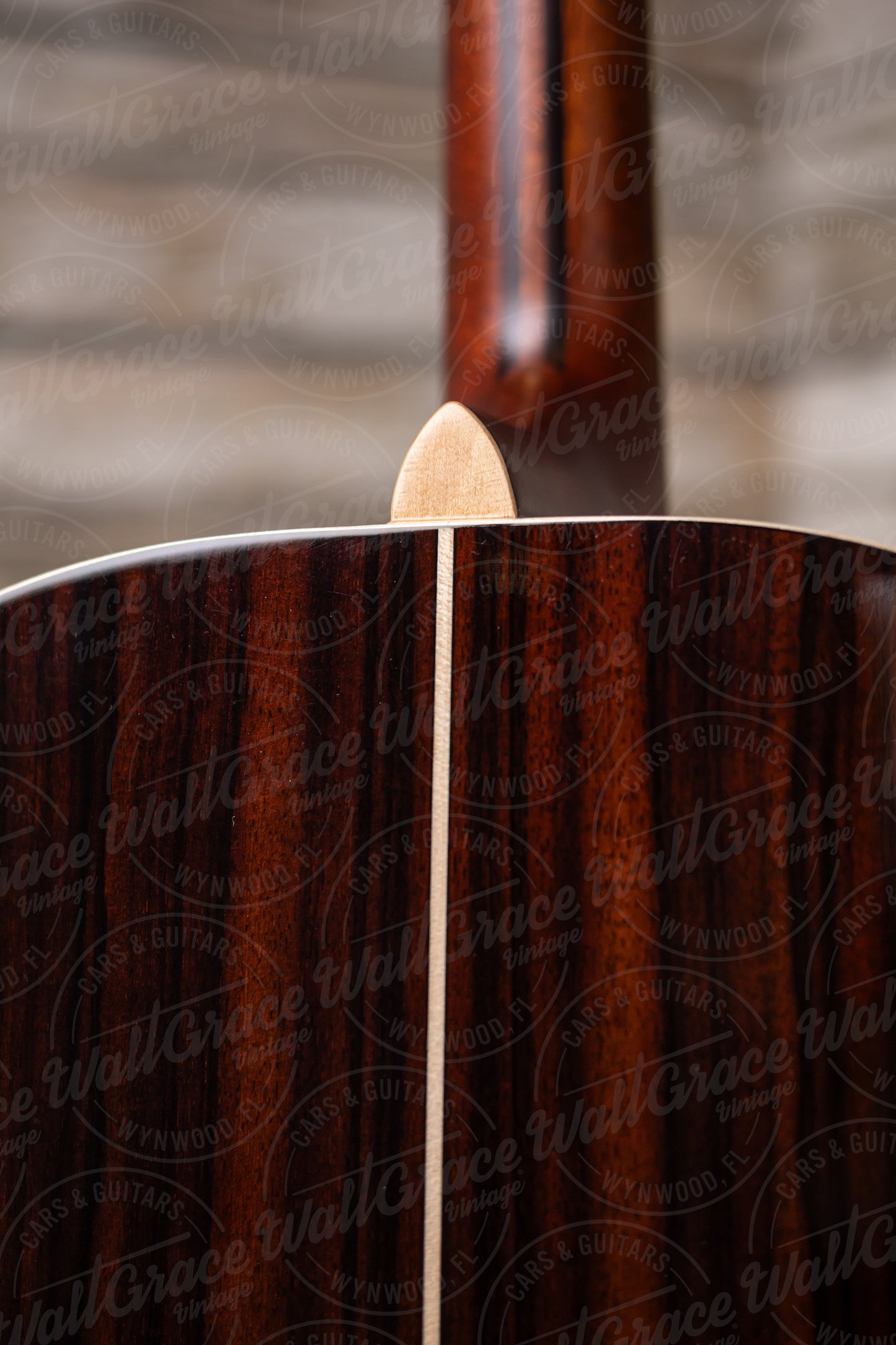 Yamaha LL-TA TransAcoustic Acoustic-Electric Dreadnought Guitar - Brown Sunburst