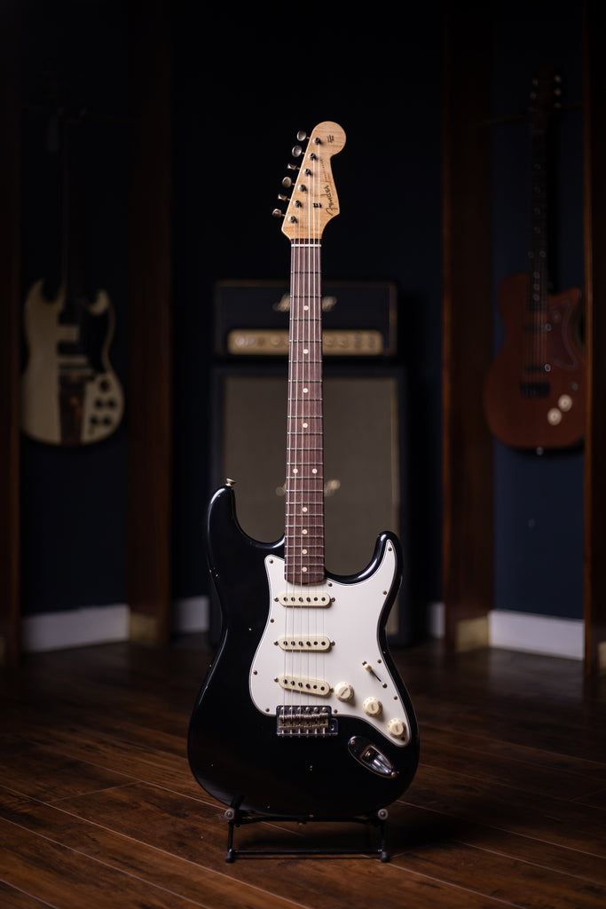 Fender Custom Shop 1960 Journeyman Relic Stratocaster Electric Guitar - Black