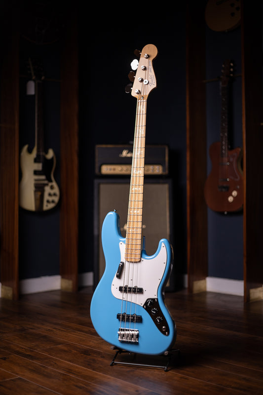 Fender Made in Japan Limited International Color Jazz Bass® - Maui Blue
