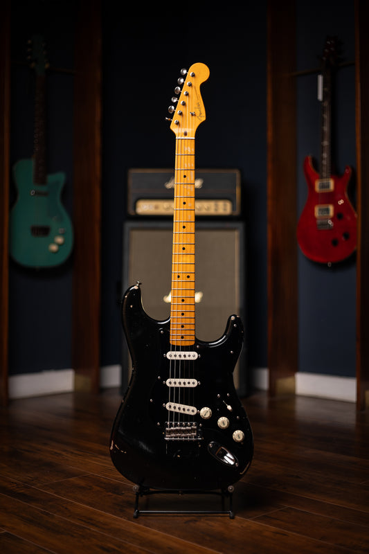 2014 Fender Custom Shop David Gilmour Signature Stratocaster Electric Guitar - Black