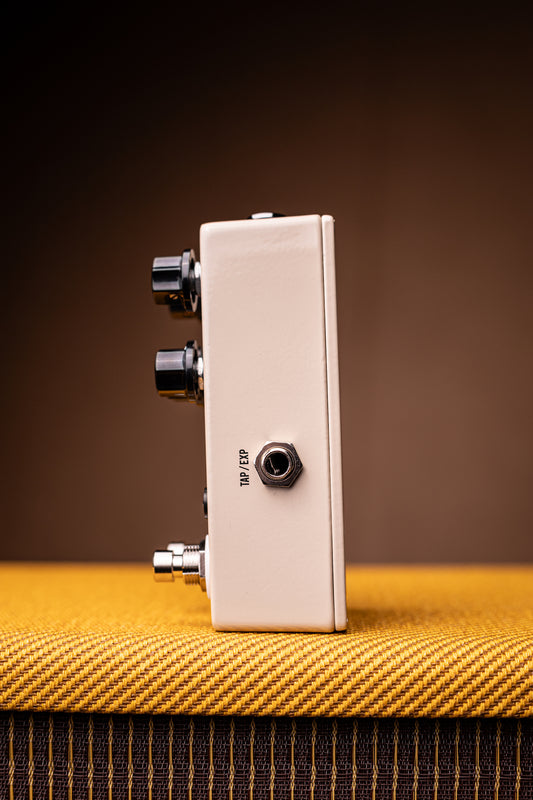 JHS Kodiak Tremolo Pedal