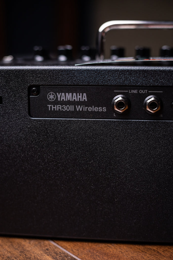 Yamaha THR30II Wireless Desktop Amplifier with Bluetooth - Gray