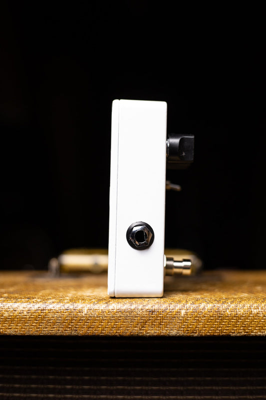 JHS 3 Series Fuzz Pedal
