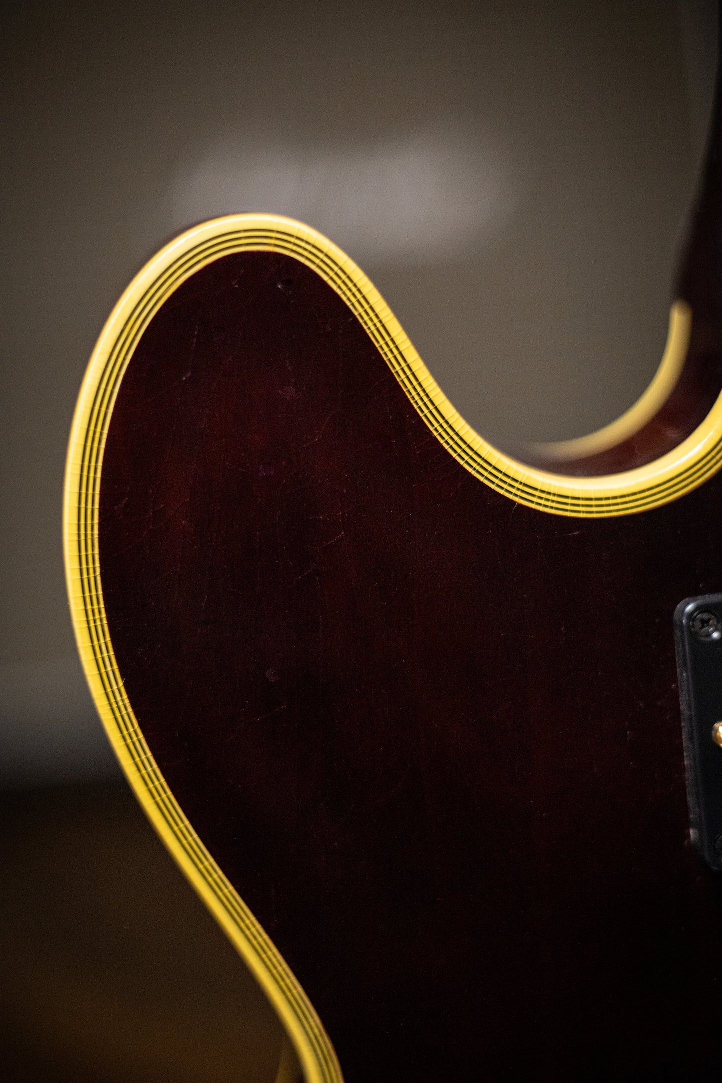 Gibson Custom Shop Chuck Berry '78 ES-335 Replica with Maestro Electric Guitar - Wine Red