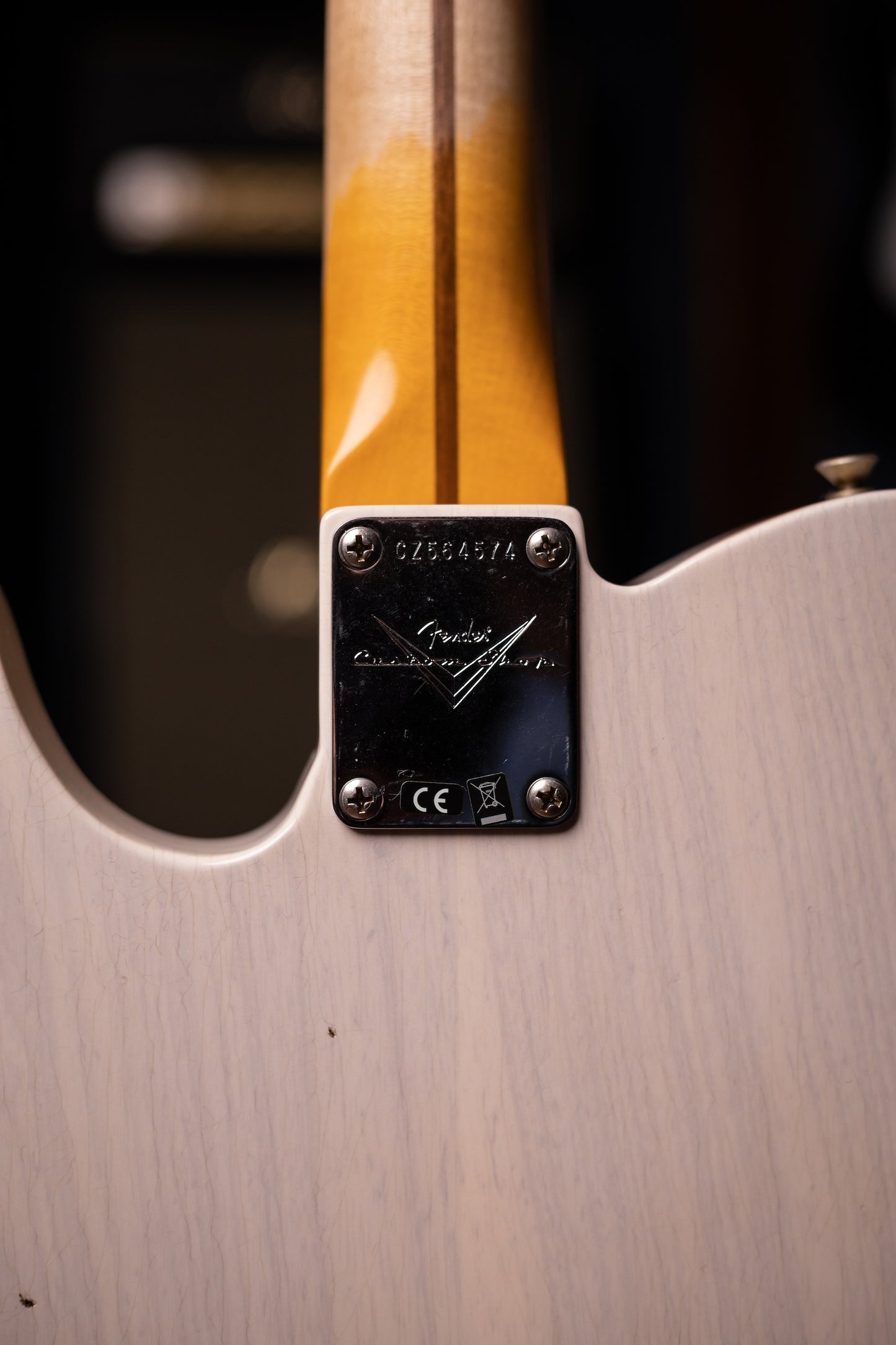 Fender Custom Shop Journeyman Relic 1957 Telecaster Electric Guitar - Aged White Blonde