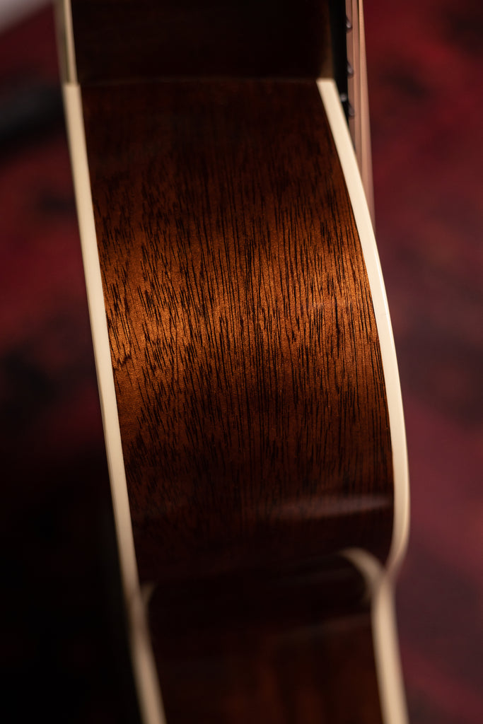 Martin CEO-7 Acoustic Guitar - Teardrop Sunburst
