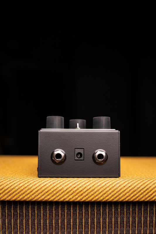 Maestro Titan Boost Effects Pedal