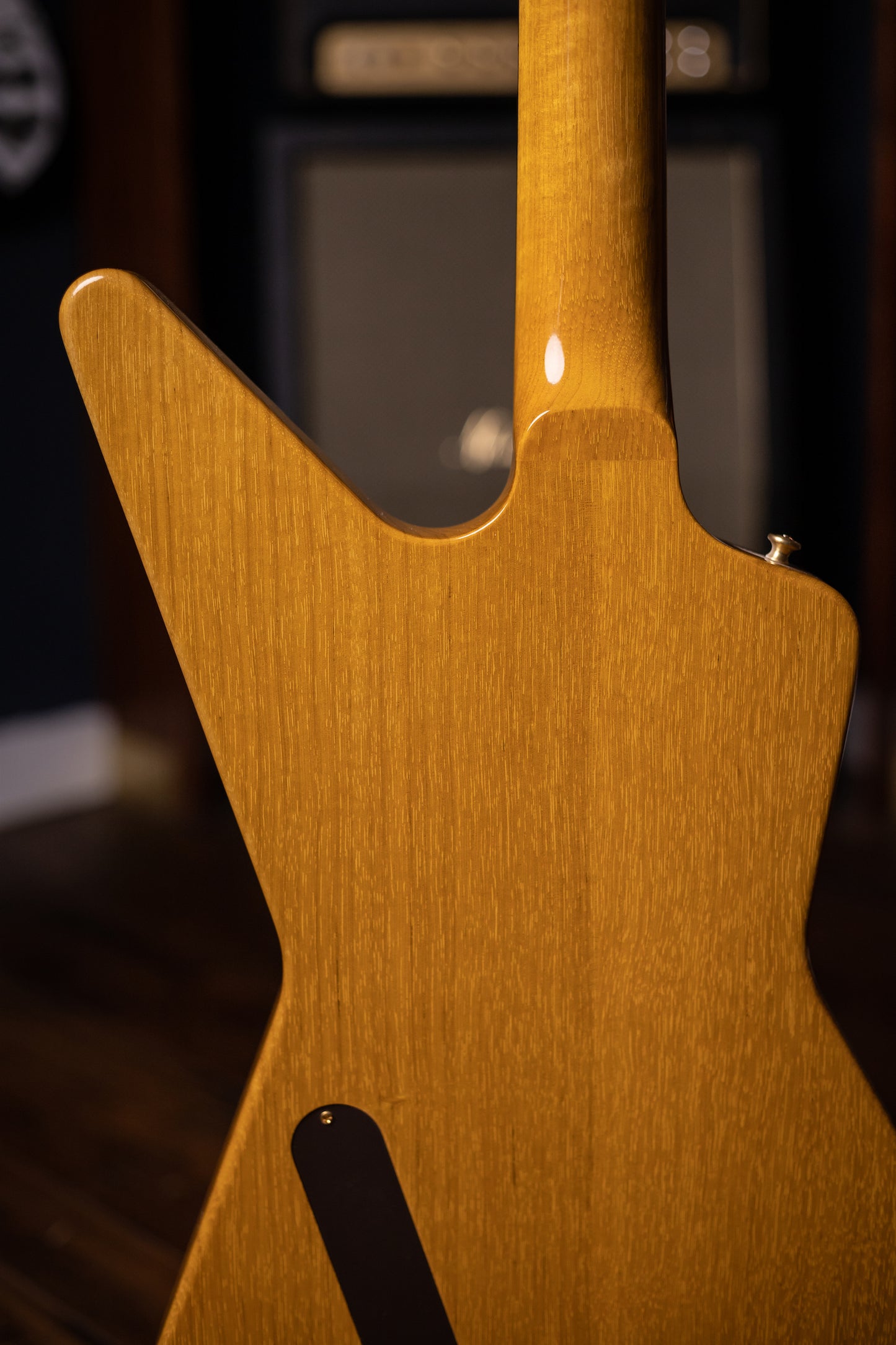 Gibson Custom Shop Korina Explorer Electric Guitar - Natural White Pickguard