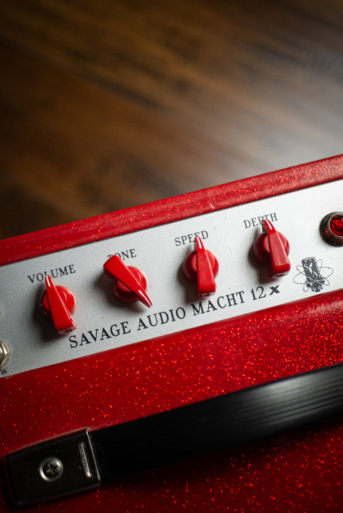 2010 Savage Macht 12x Combo Amp - Red