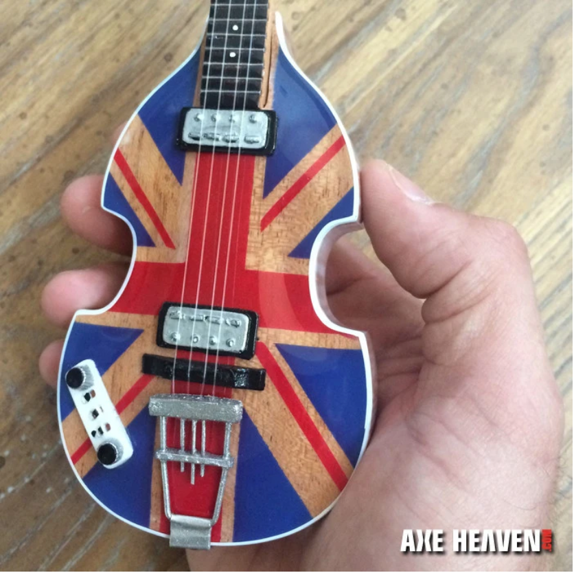 Paul McCartney "UK" Viola Bass - Mini Guitar - Walt Grace Vintage