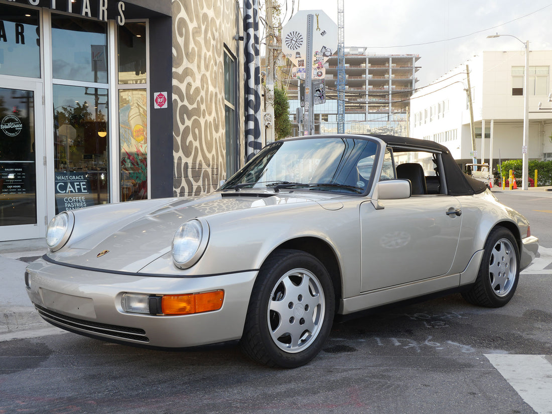 1990 Porsche 911 Carrera 4 Cabriolet
