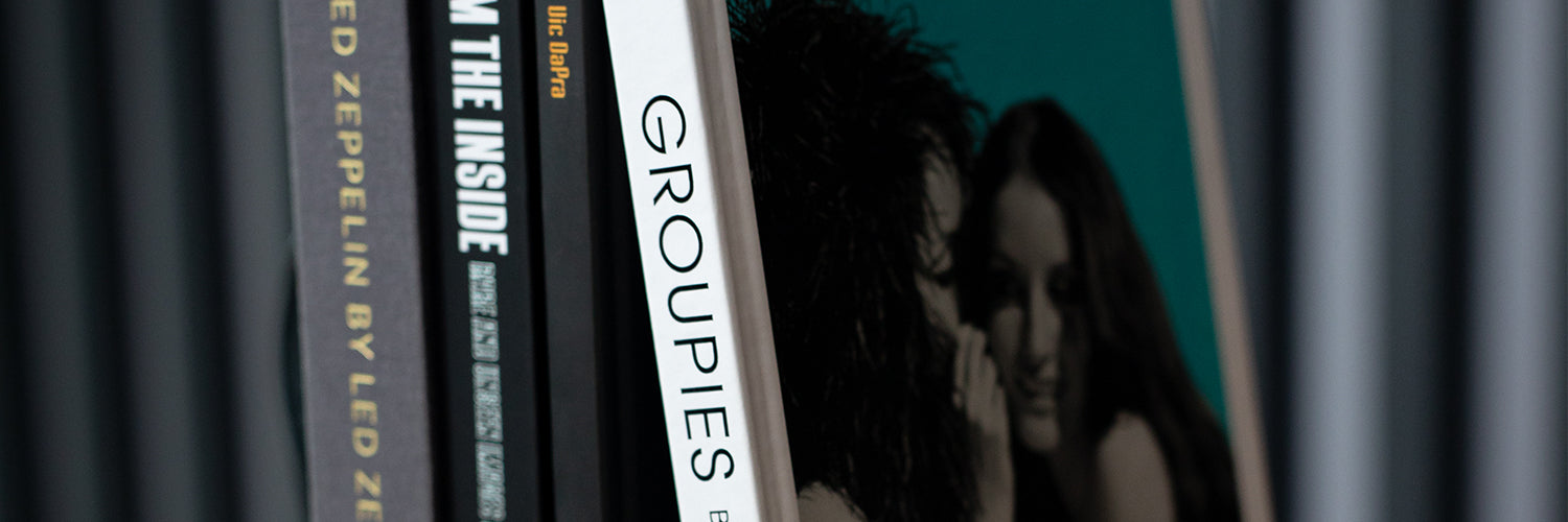 GUITAR BOOKS