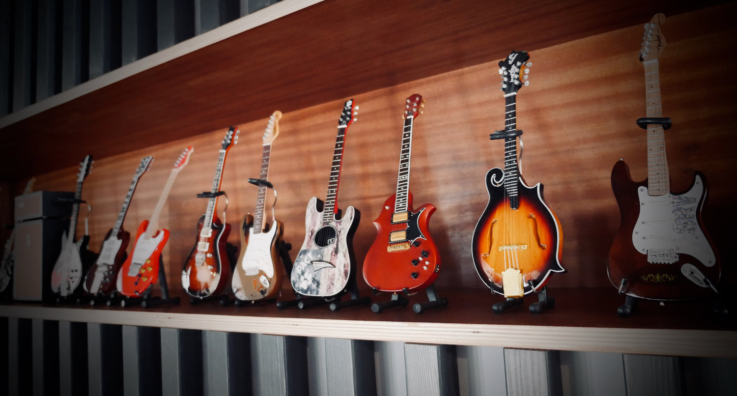 MINI GUITARS