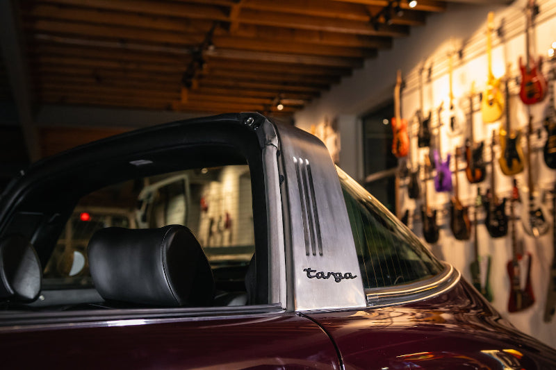 1972 Porsche 911T Targa - Aubergine