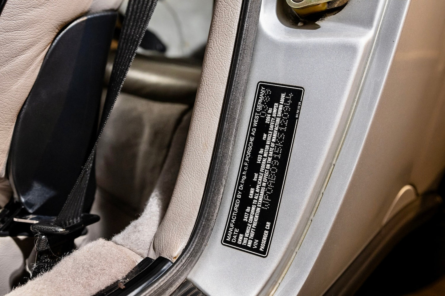 1989 Porsche 911 Carrera "25th Anniversary Edition" - Silver Metallic