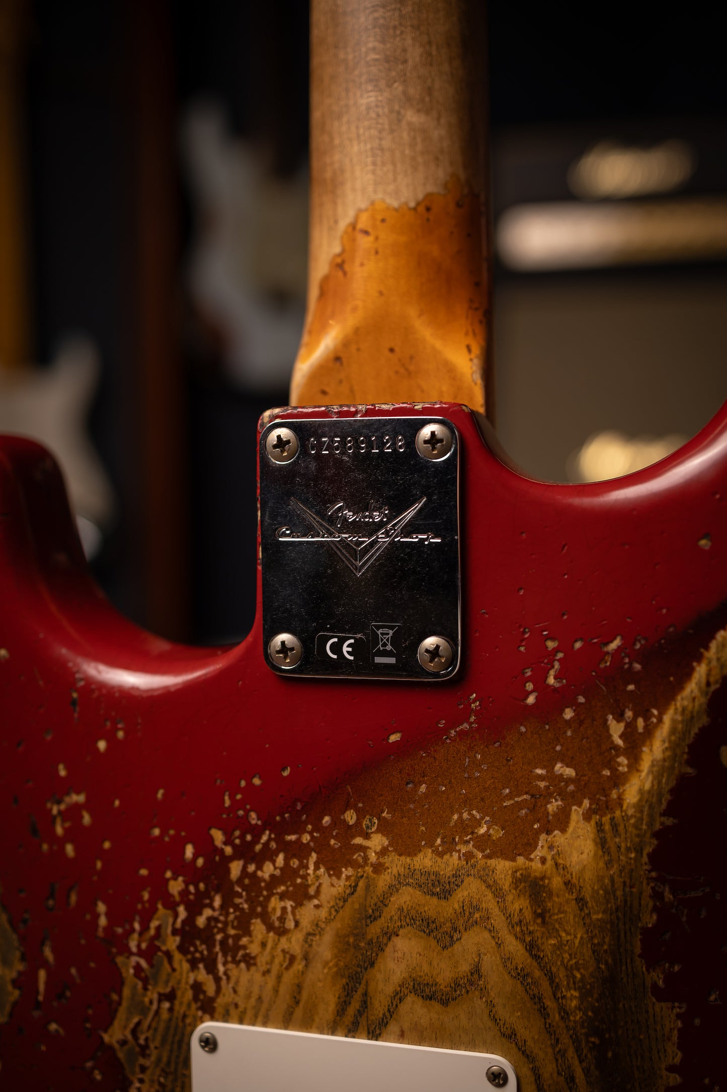 Fender Custom Shop 1961 Stratocaster Super Heavy Relic Electric Guitar - Aged Dakota Red over 3-Color Sunburst