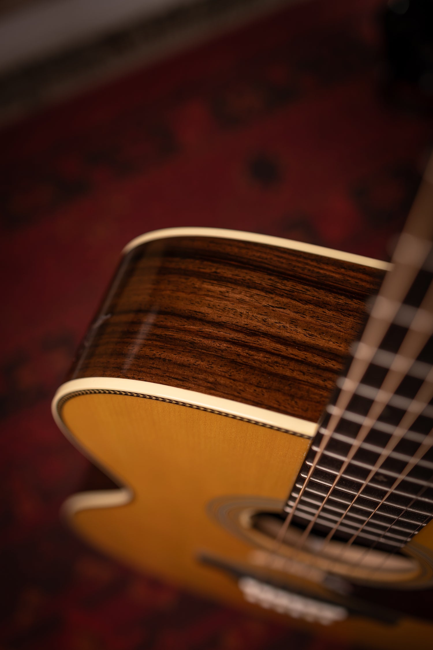 Martin OM-28E Standard L.R. Baggs Orchestra Model Acoustic-Electric Guitar  - Natural