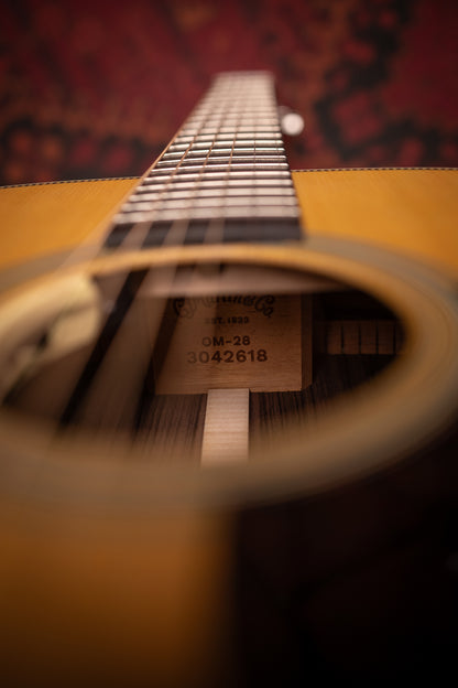 Martin OM-28E Standard L.R. Baggs Orchestra Model Acoustic-Electric Guitar  - Natural