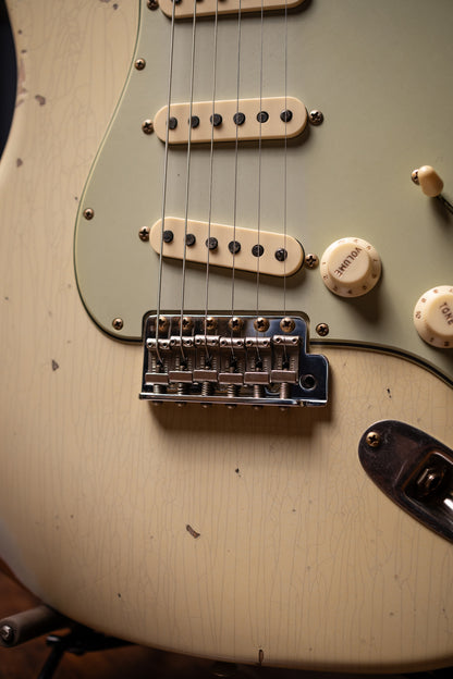Fender Custom Shop LR25 60's Dual Mag II Stratocaster Electric Guitar - Tomatillo Green