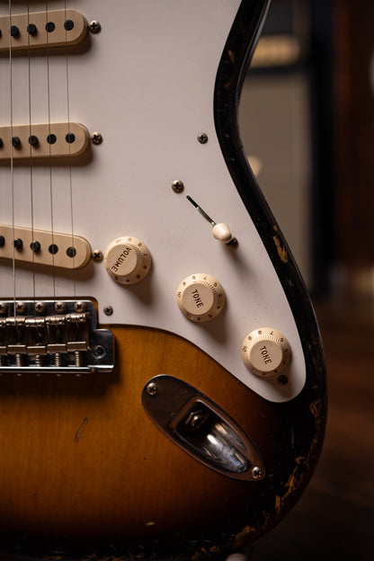 Fender Custom Shop Stratocaster 1957 Heavy Relic Electric Guitar - Aged 2-Color Sunburst
