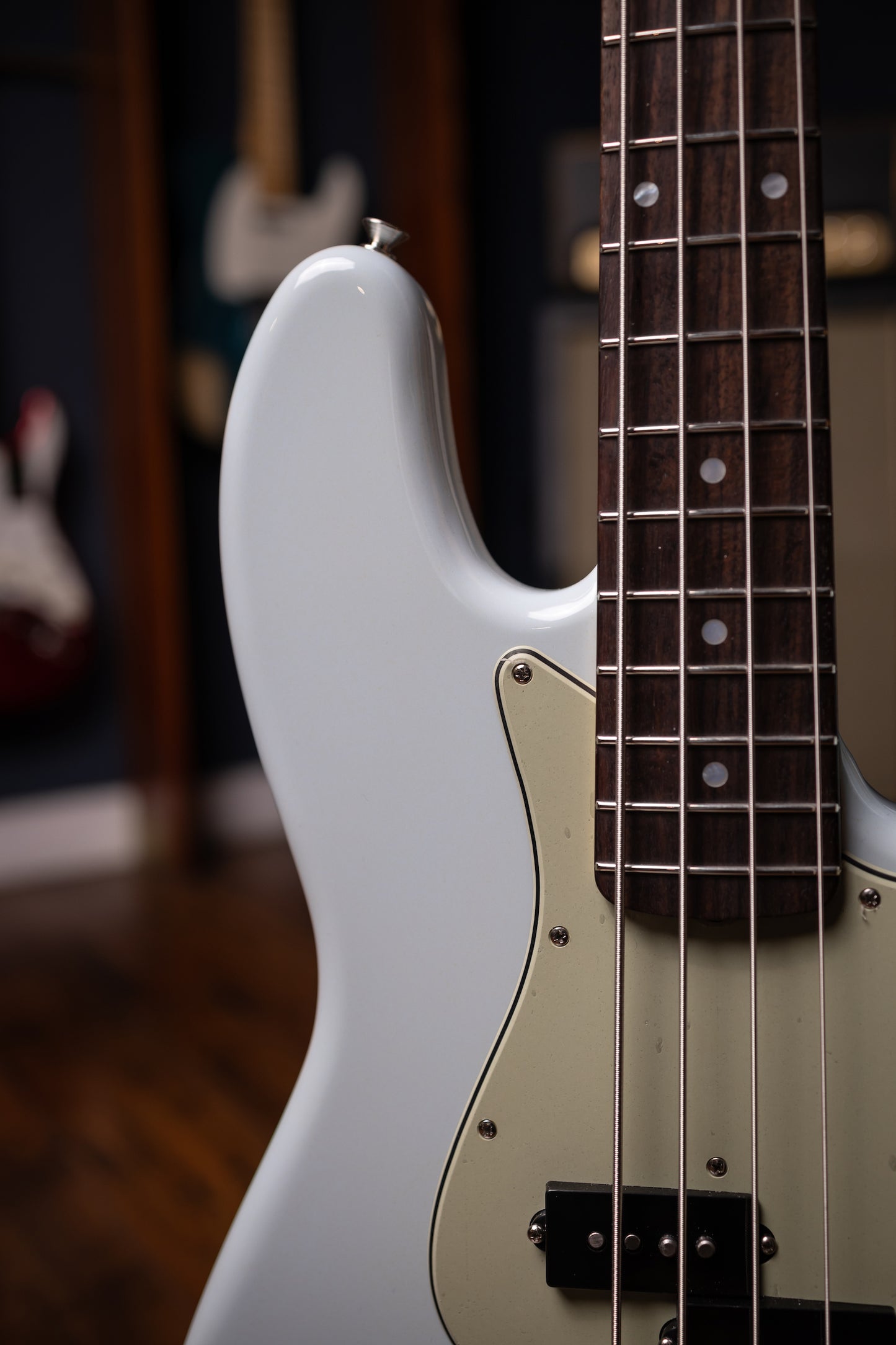 Fender Custom Shop Limited Edition Jazz Bass Special NOS Electric Bass - Aged Sonic Blue