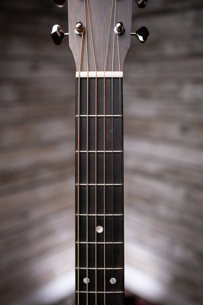 Martin D-13E Retro Spruce/Walnut