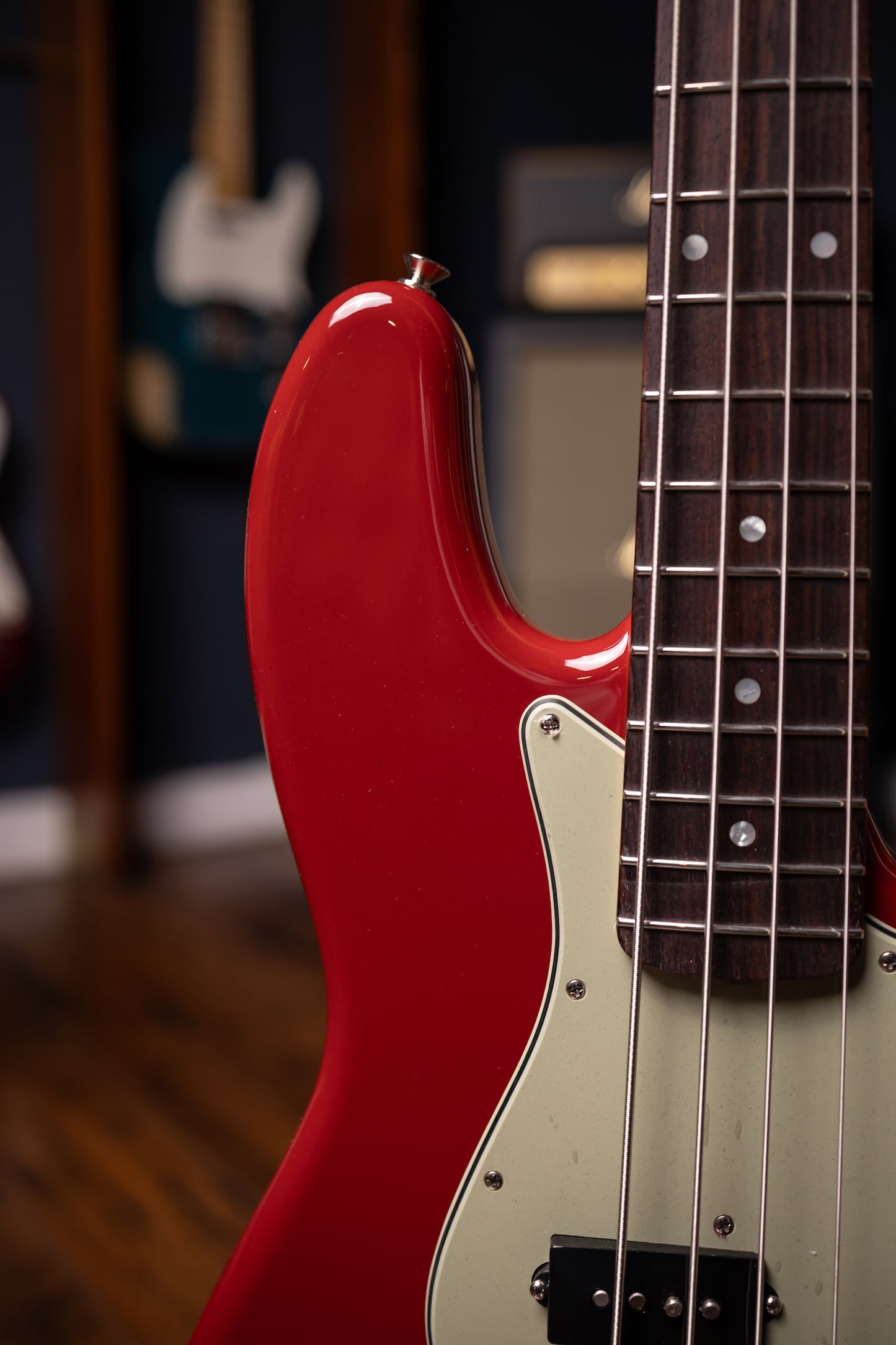 Fender Custom Shop Limited Edition Jazz Bass Special NOS Electric Bass - Aged Dakota Red