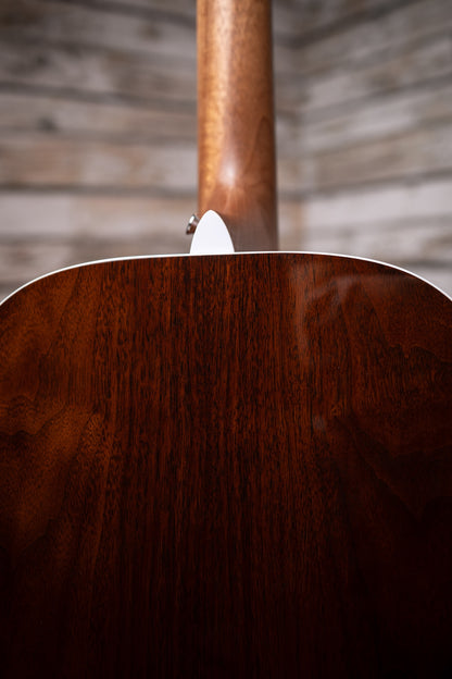 Martin D-13E Retro Spruce/Walnut