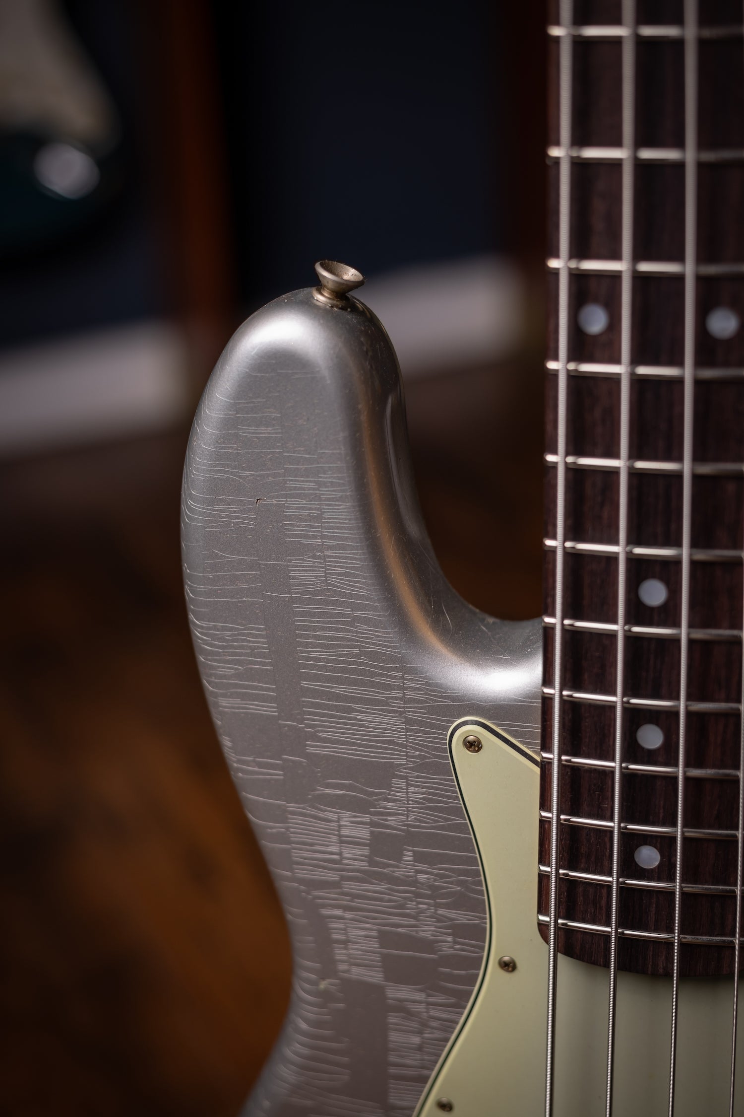 Fender 1965 Jazz Bass Journeyman Relic - Faded Inca Silver