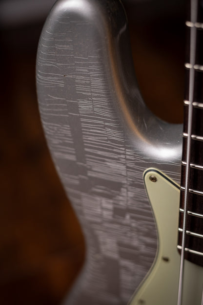 Fender 1965 Jazz Bass Journeyman Relic - Faded Inca Silver