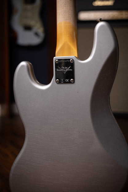 Fender 1965 Jazz Bass Journeyman Relic - Faded Inca Silver