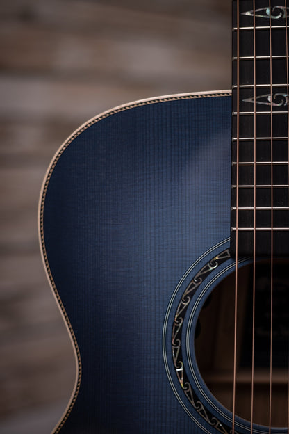 Martin CEO-11 Acoustic Guitar -New Horizons Blue Burst