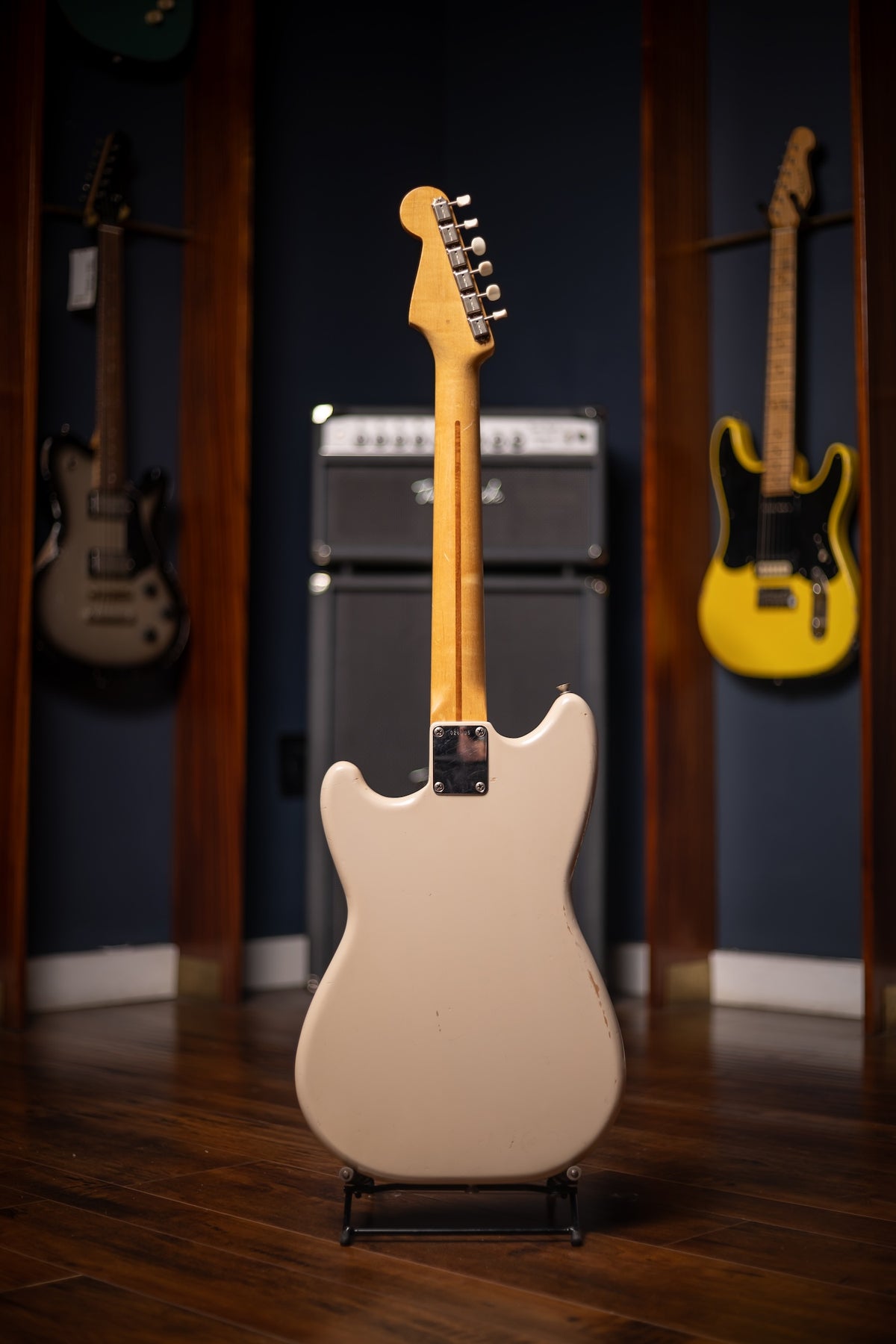 1958 Fender Duo Sonic Electric Guitar - Desert Sand/ Anodized Pickguard