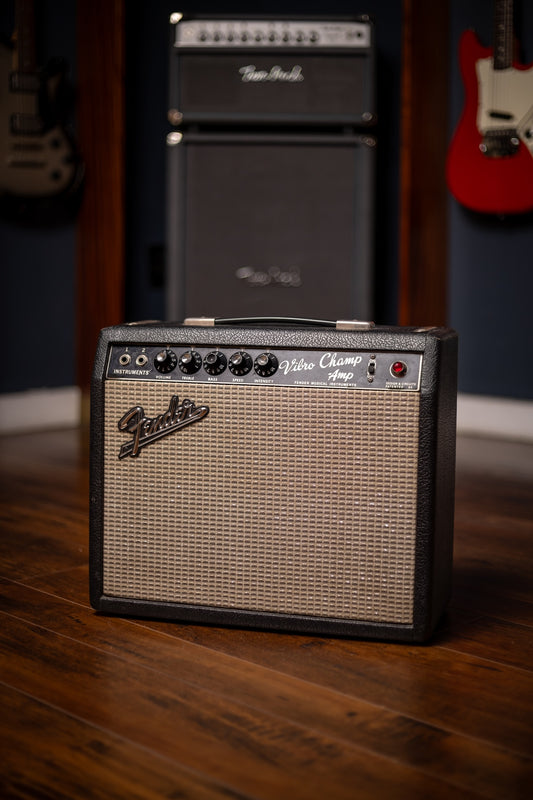 1966 Fender Vibro Champ Combo Amplifier