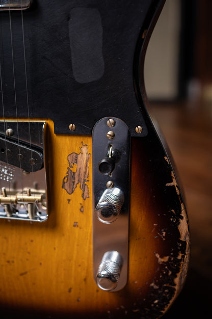 Fender 1951 Telecaster Nocaster Heavy Relic, 1-Piece Quartersawn Maple Neck Electric Guitar - 2-Color Sunburst