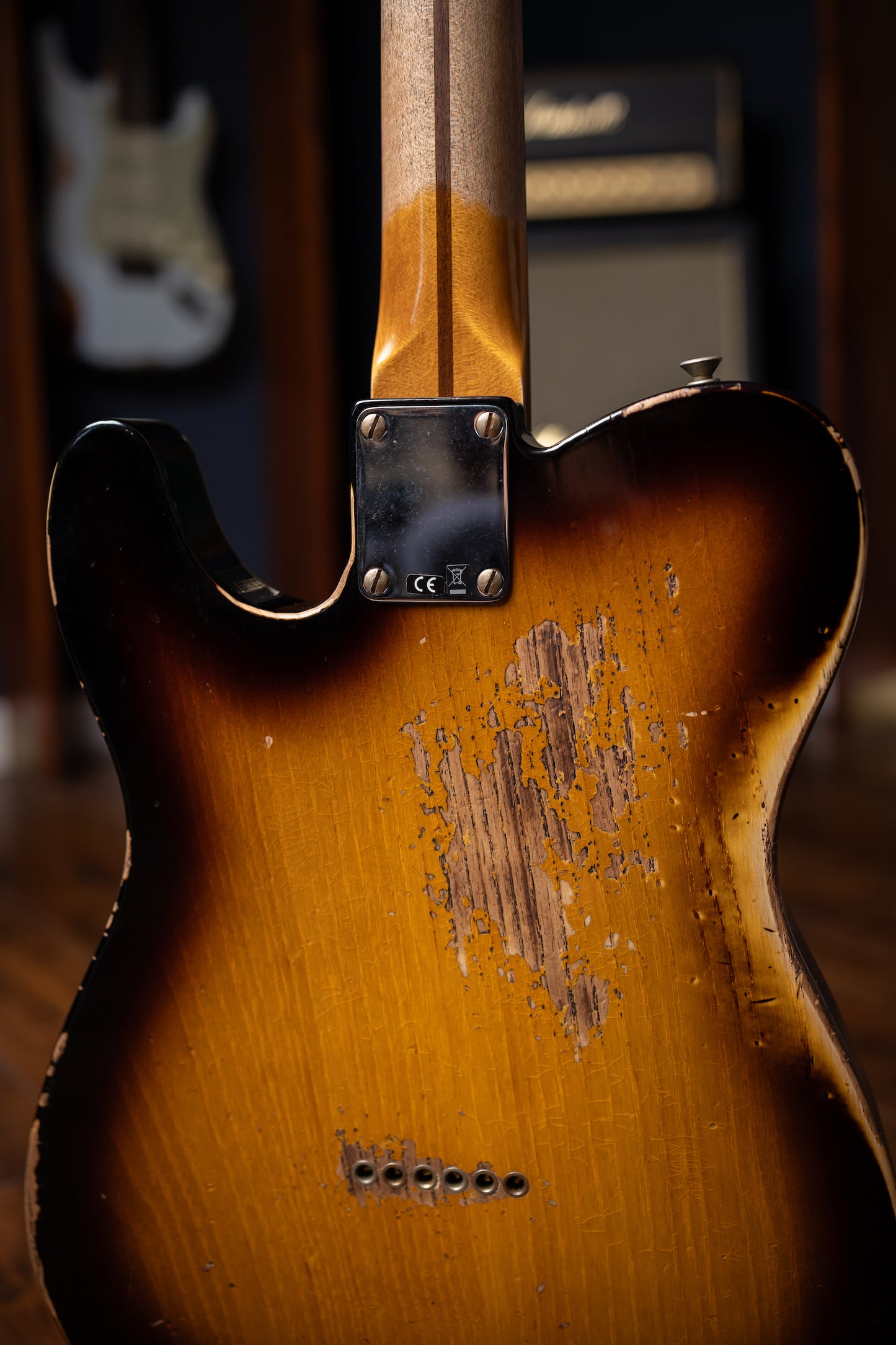 Fender 1951 Telecaster Nocaster Heavy Relic, 1-Piece Quartersawn Maple Neck Electric Guitar - 2-Color Sunburst