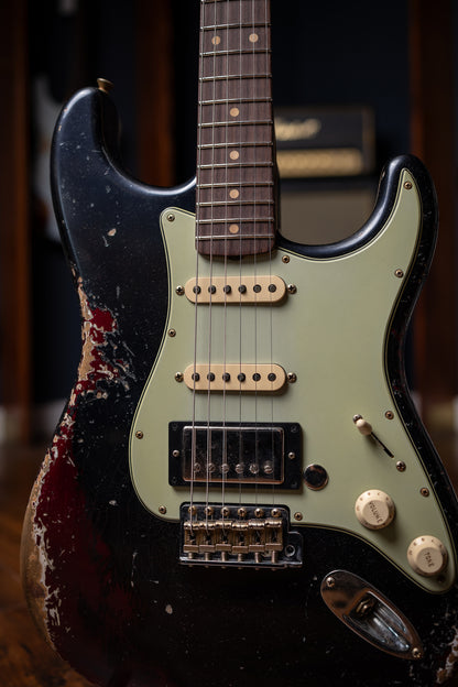 Limited Edition '59 Strat HSS Heavy Relic - Black Pearl over Midnight Wine