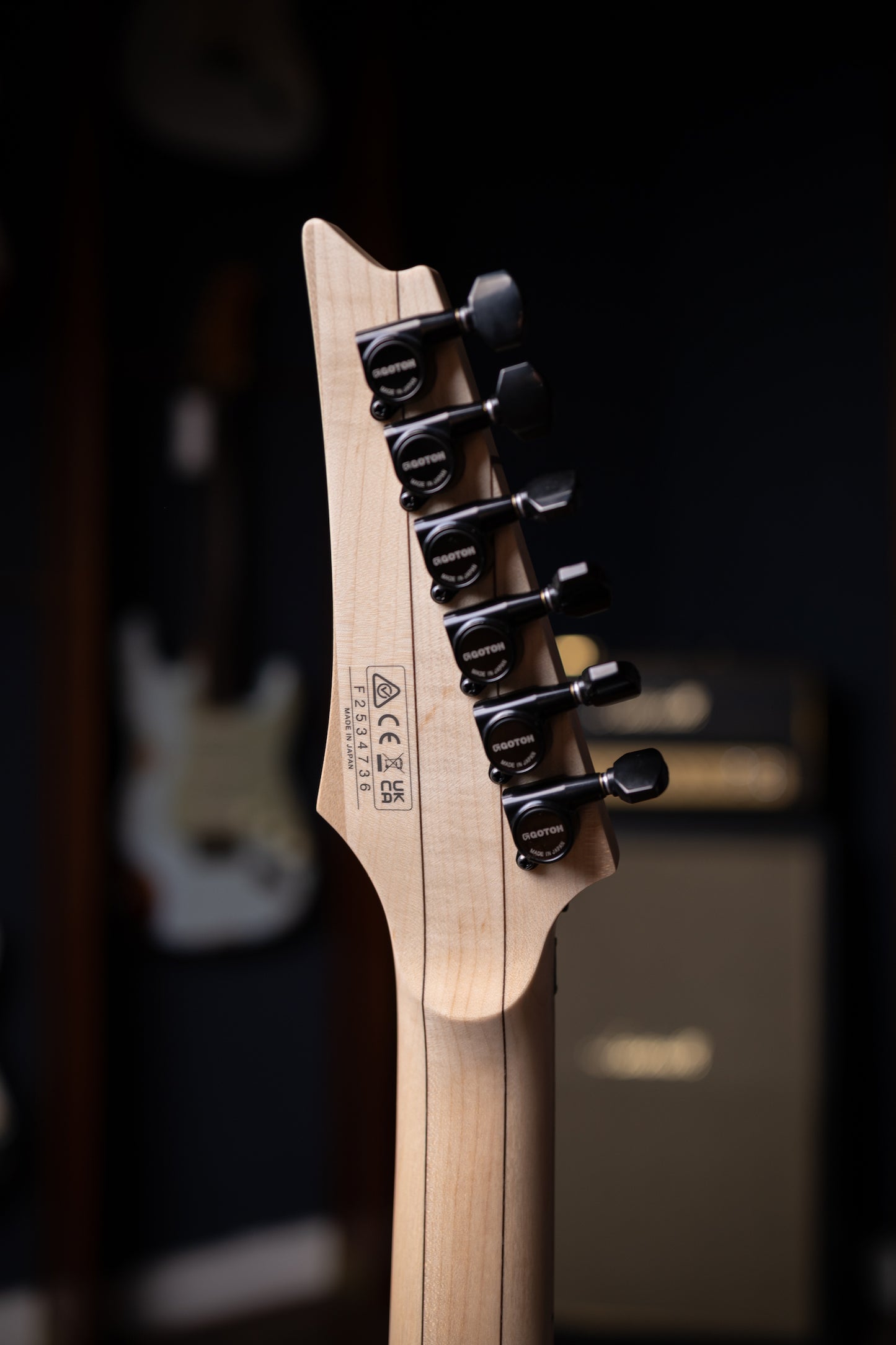 Ibanez Genesis Collection RG550 Electric Guitar - Electric Blue