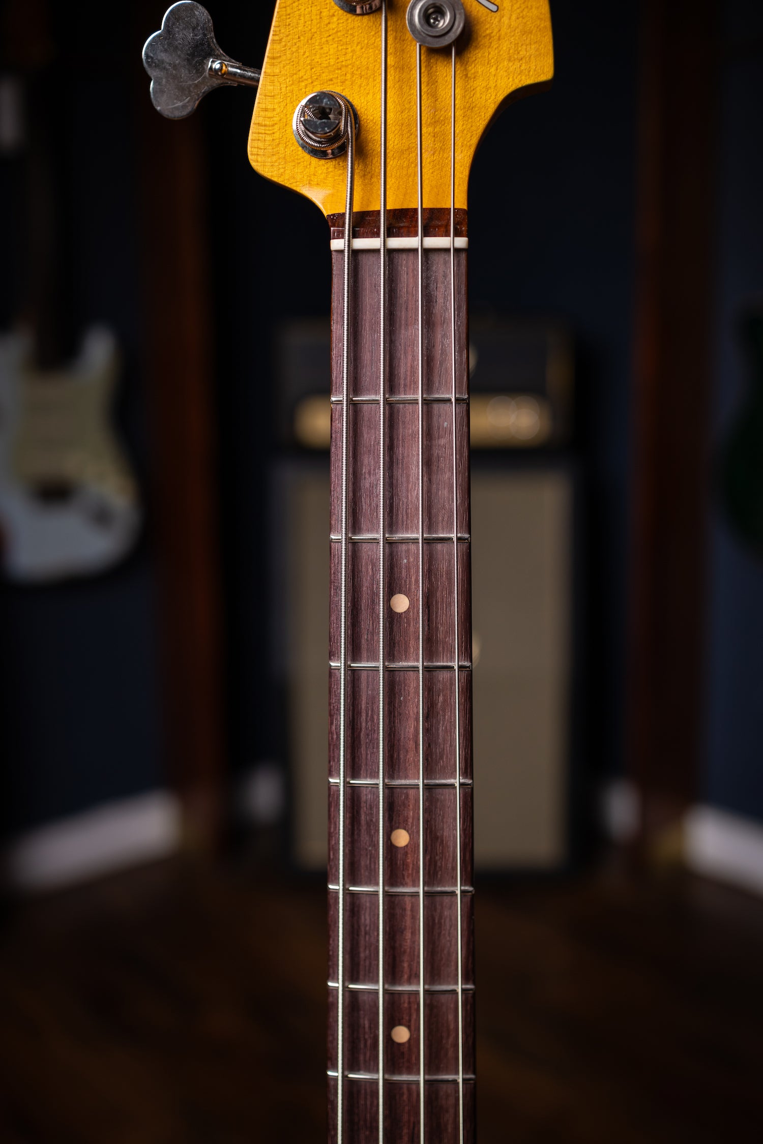 Fender Custom Shop 1960 Precision Bass DLX Closet Classic - Faded Aged Shell Pink