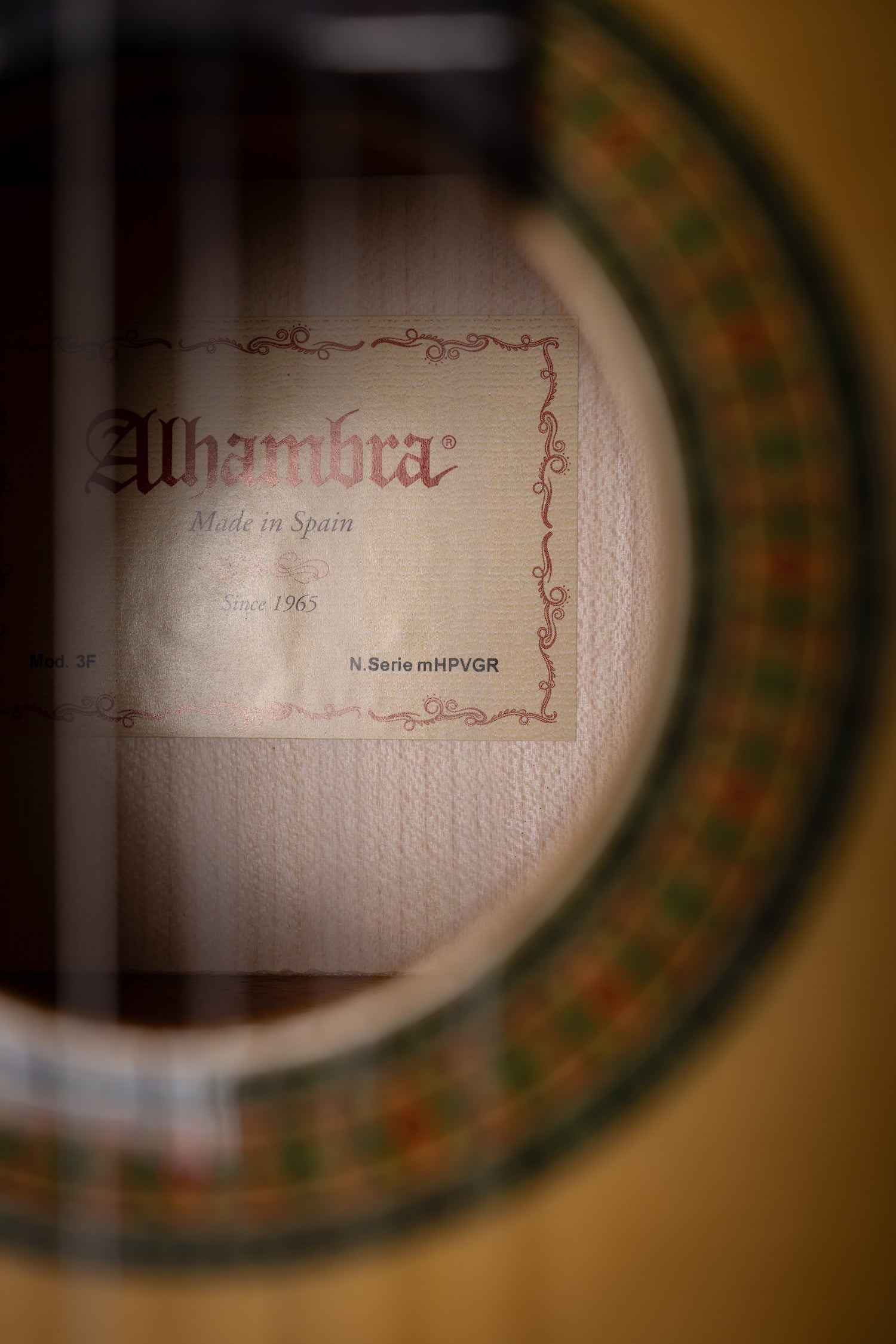 Alhambra 3 F Nylon-string Flamenco Acoustic Guitar - Natural