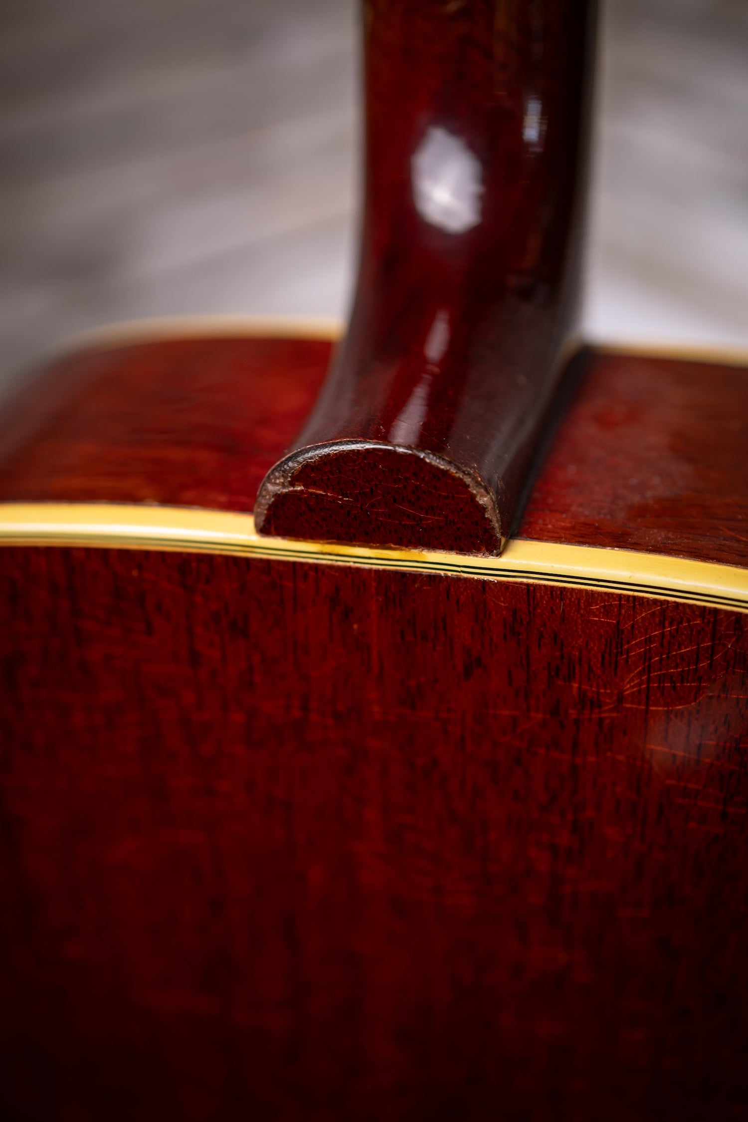 1963 Gibson Hummingbird – Cherry Sunburst