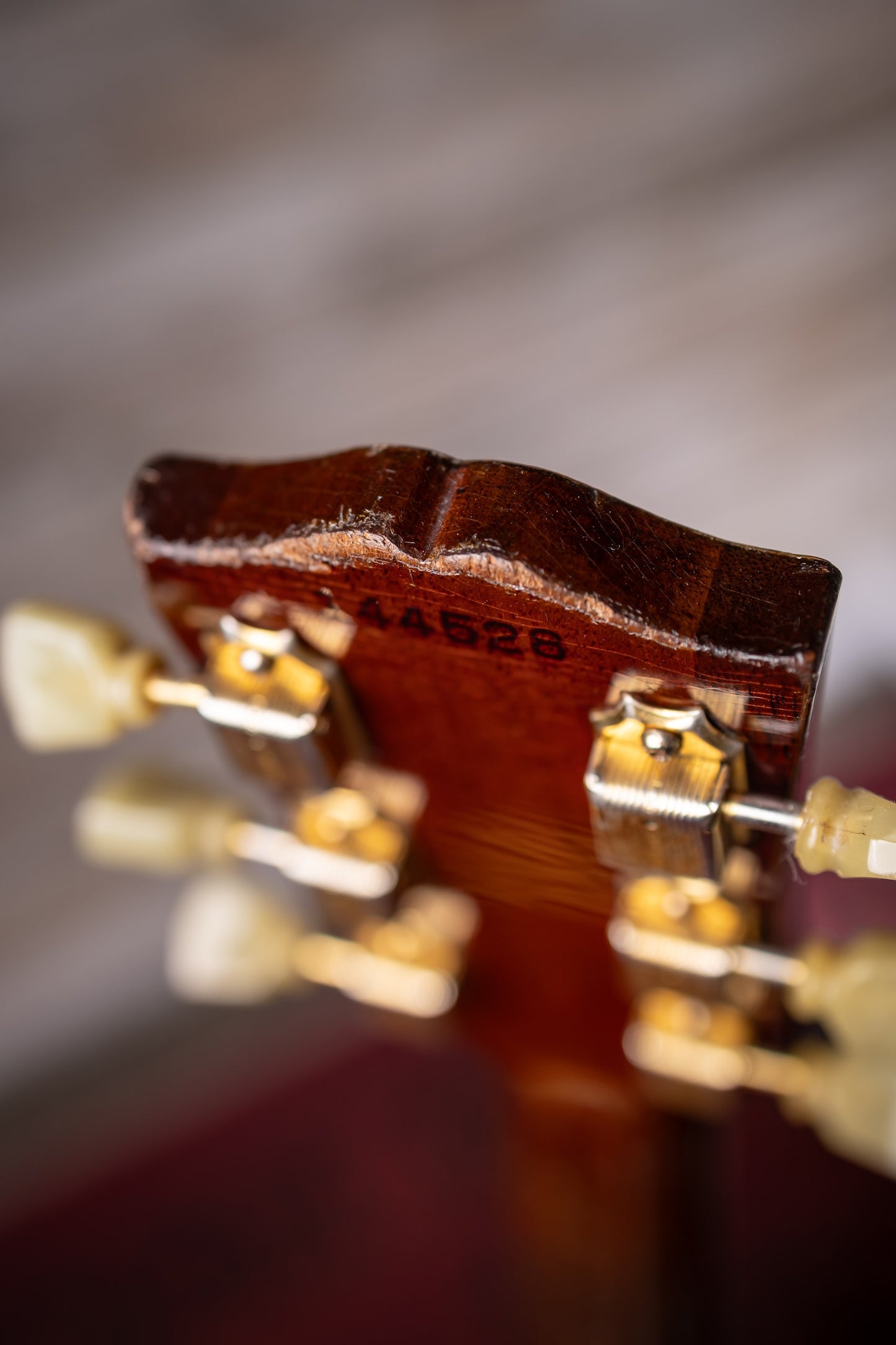 1963 Gibson Hummingbird – Cherry Sunburst