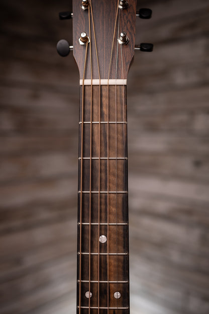 Martin 000-10E Retro Acoustic/Electric Guitar - Spruce/Sapele
