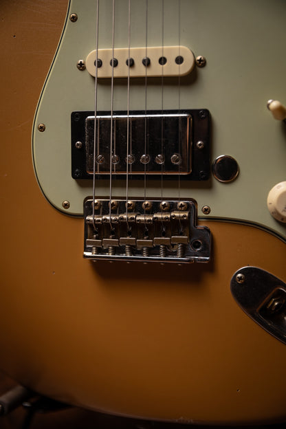 1959 Limited Edition Stratocaster HSS Relic - Desert Sand Metallic